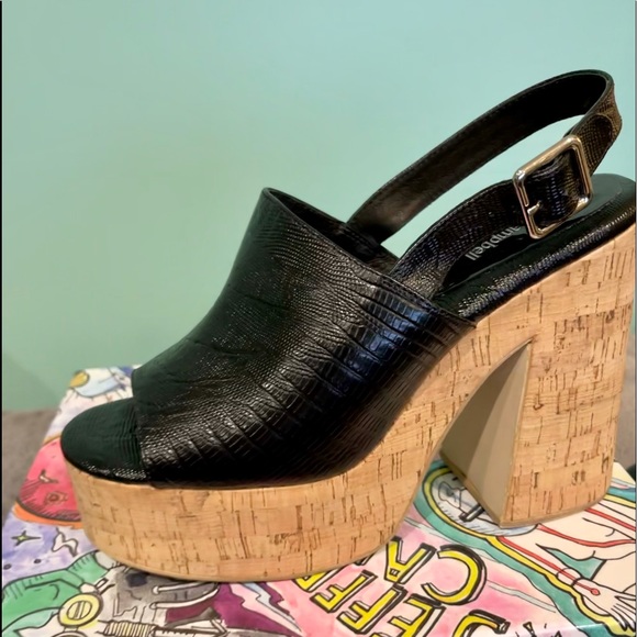 SUPER GORGEOUS PLATFORMS - Picture 10 of 11